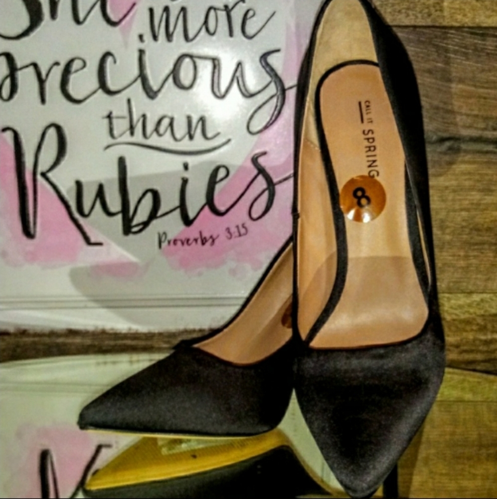 Call It Spring Shoe Size 8 Satin Point Toe EUC - Picture 7 of 10